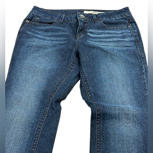 DKNY Jeans size 12 black embellishments on back pocket - Picture 6 of 14